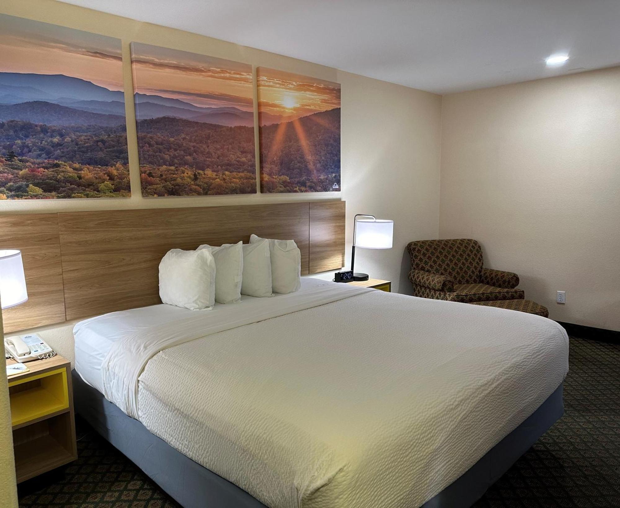 Days Inn & Suites By Wyndham Eunice Екстериор снимка